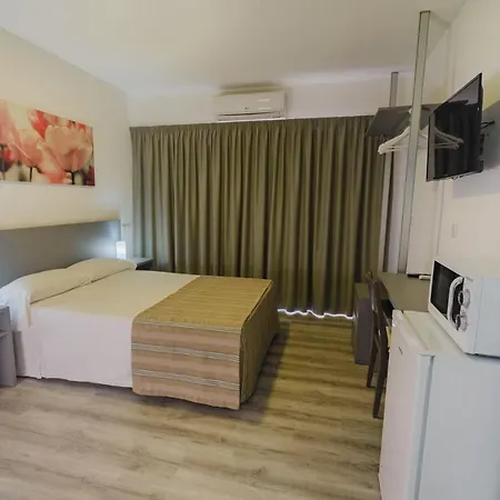 Hostal Anna Benidorm-2