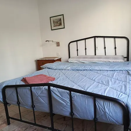Habitacion En Piso Compartido No Alojamiento Turistico-2