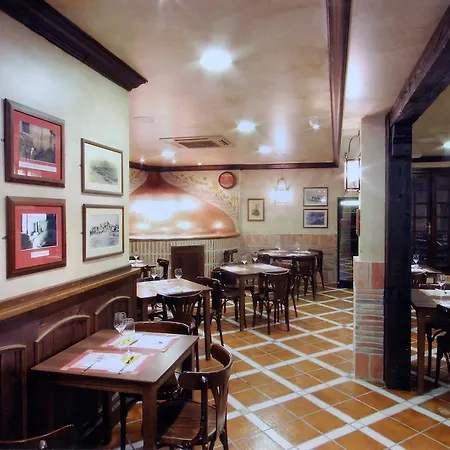 Hostal El Jardin-2